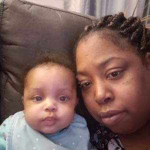 Meet your Posher, Rochelle